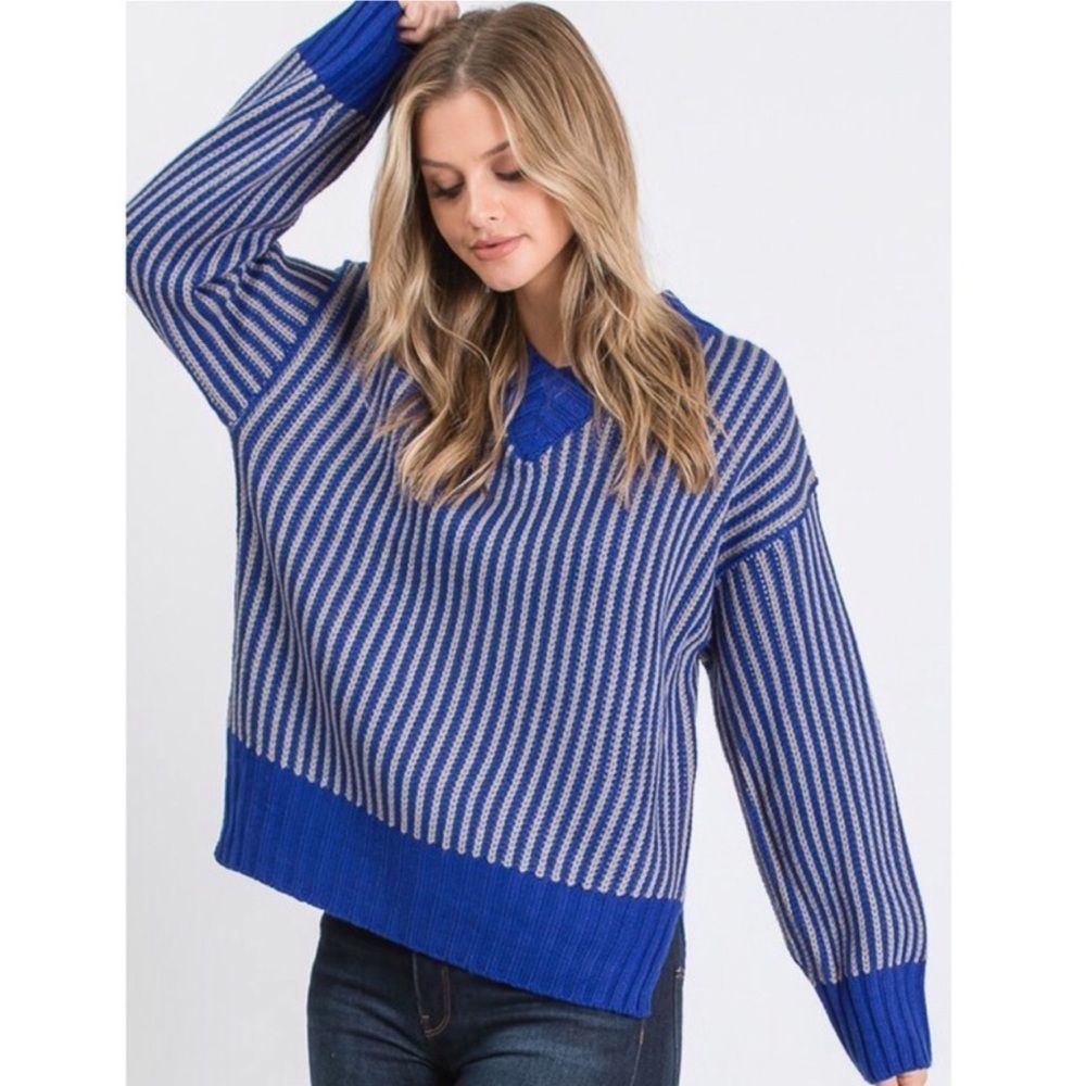 ❤️V Neck Contrast Vertical Stripe Sweater❤️
